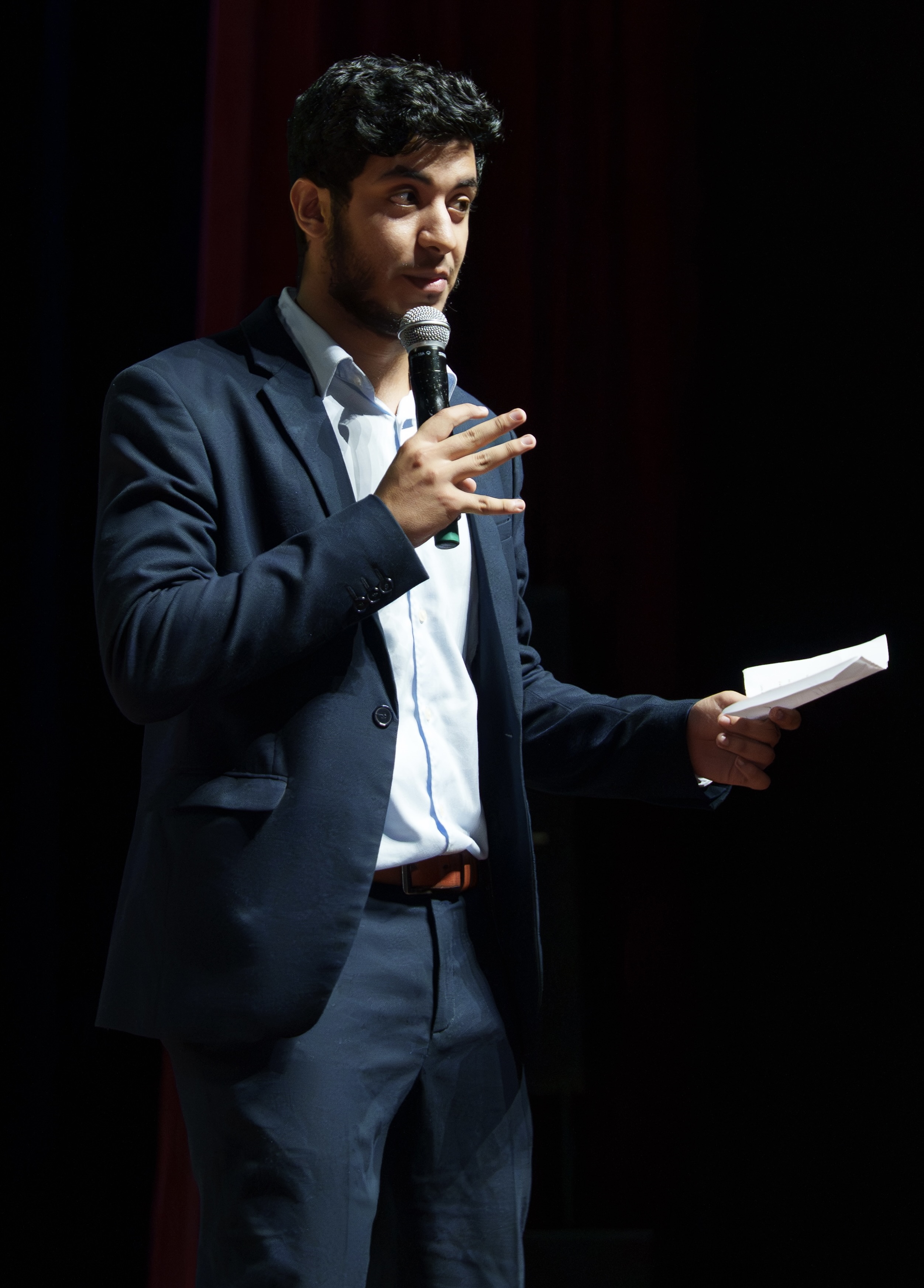 Aymane Oukhira